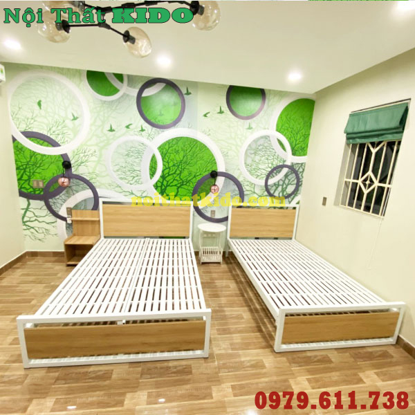 Giường sắt 1m x 2m