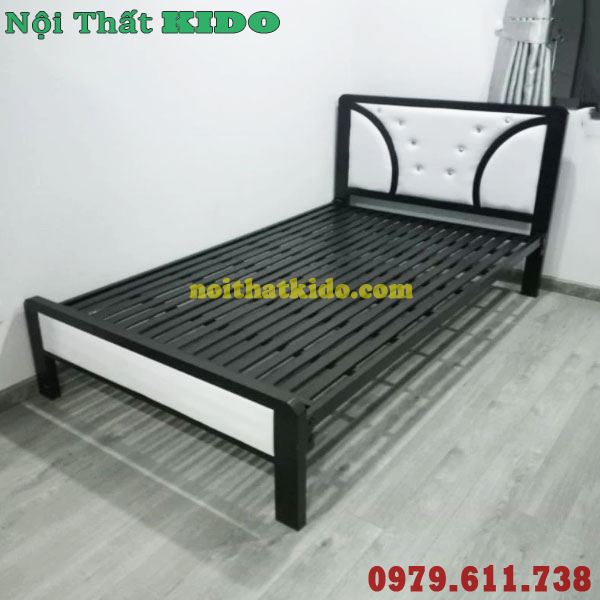 Giường sắt 1m x 2m