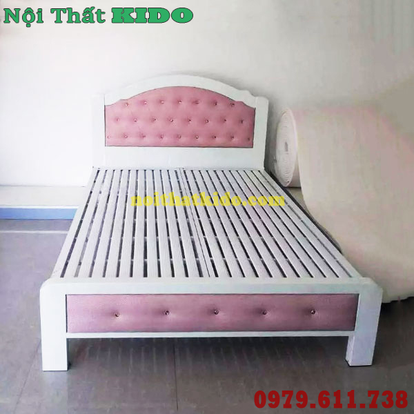 Giường sắt 1m2 x 2m