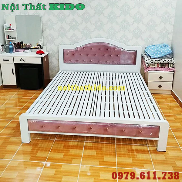 Giường sắt 1m4 x 2m