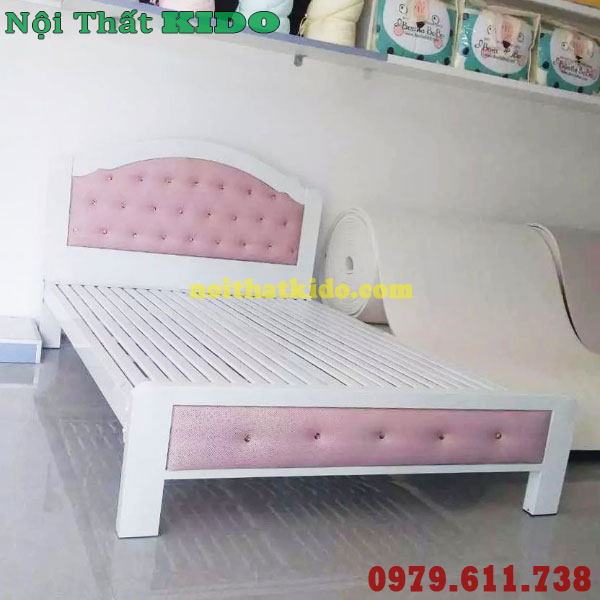 Giường sắt 1m4 x 2m