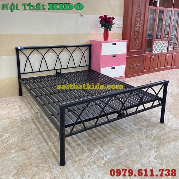 Giường sắt 1m6 x 2m