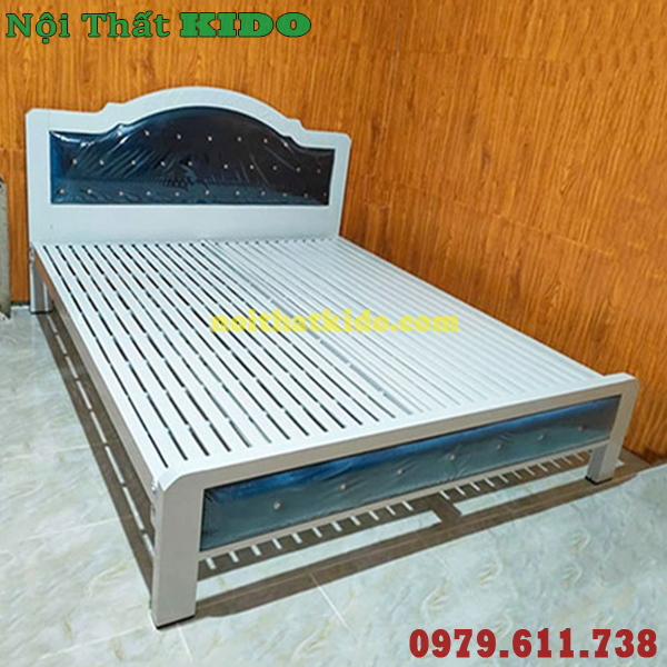 Giường sắt 1m6 x 2m