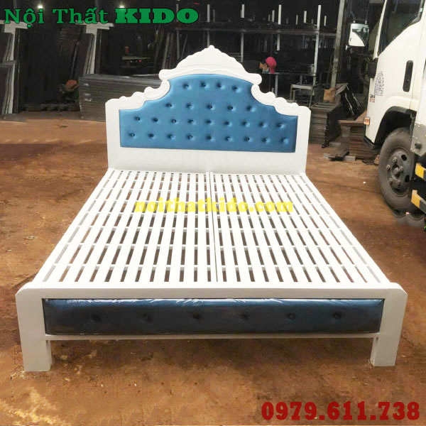 Giường sắt 2m x 2m2