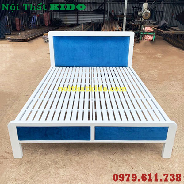 Giường sắt 80cm x 2m