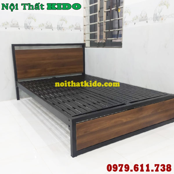 Giường sắt 80cm x 2m