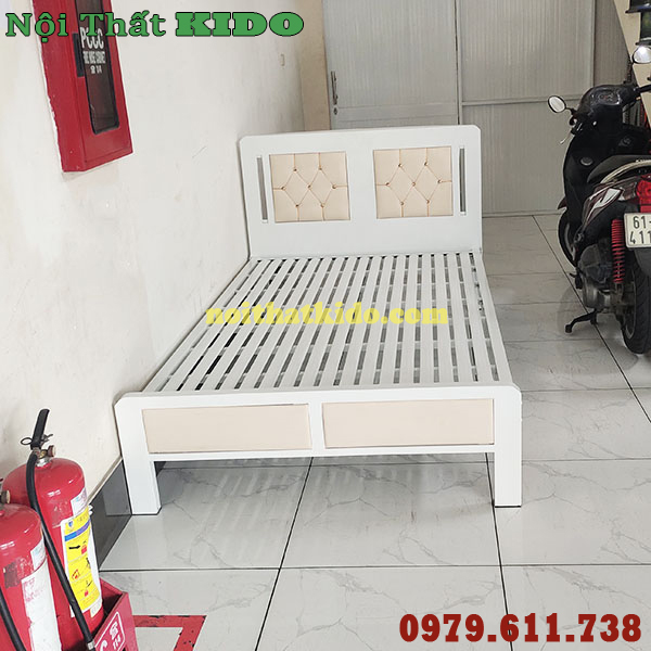 Giường sắt 80cm x 2m