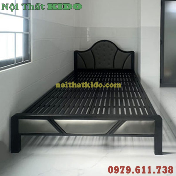 Giường sắt 2m x 2m