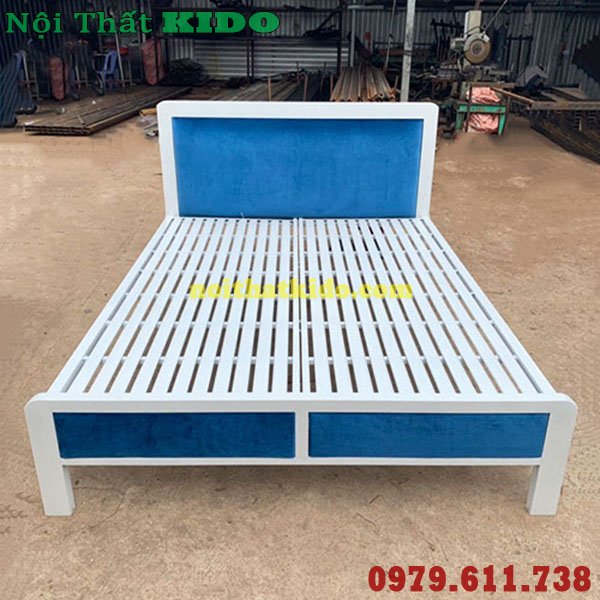 Giường sắt 1m4 x 2m