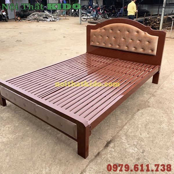 Giường sắt 1m6 x 2m