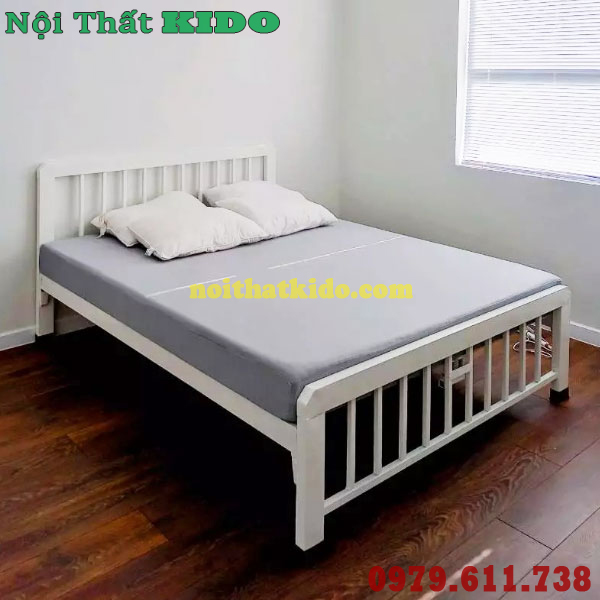 Giường sắt 1m4 x 2m