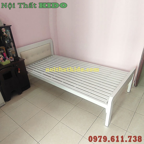 Giường sắt 1m x 2m