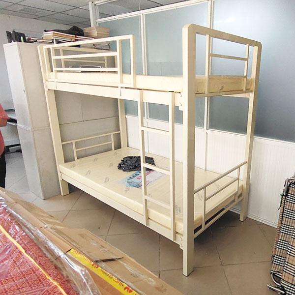 Giường tầng sắt