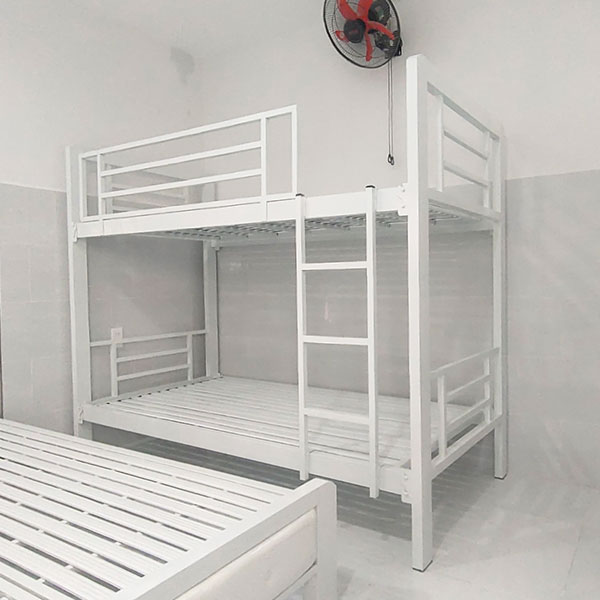 Giường tầng sắt