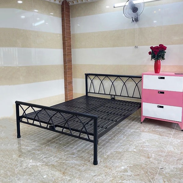 Giường sắt ống tròn quận Gò Vấp