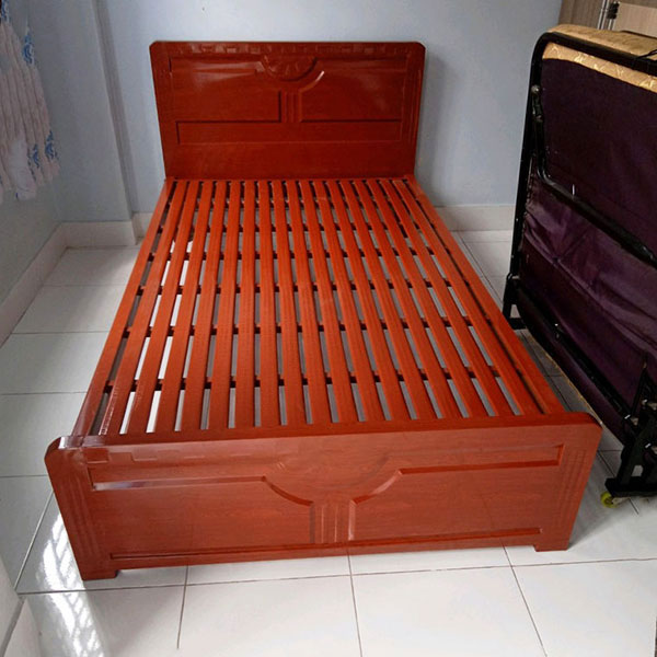 Giường sắt đơn tại Quận 5