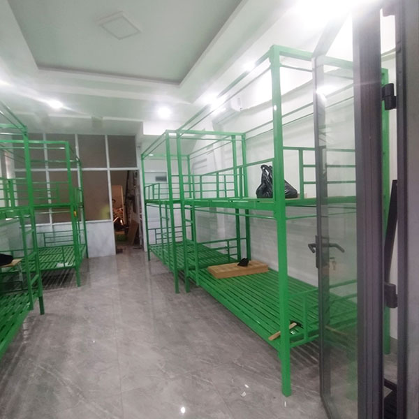 Giường tầng sắt giá rẻ màu xanh lá cây