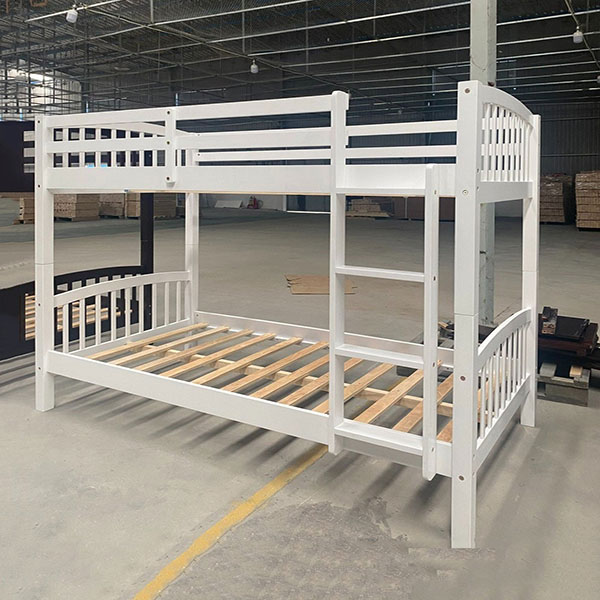 Giường tầng bằng gỗ thông sơn màu trắng hiện đại