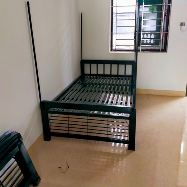 Giường sắt