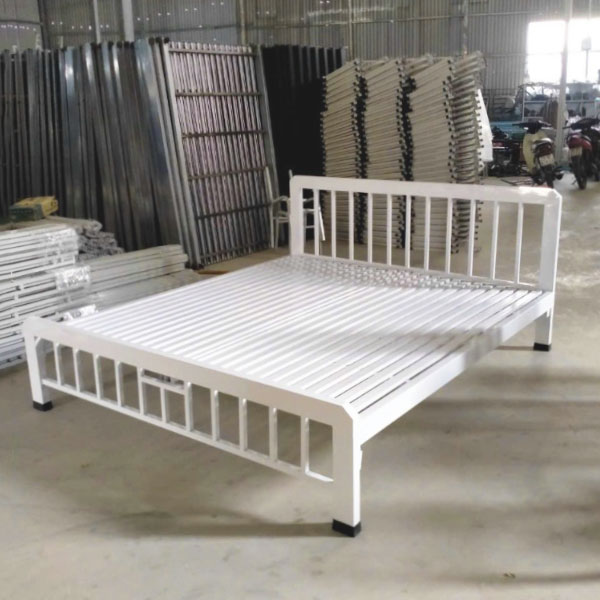 Giường sắt chân cao chống ngập nước