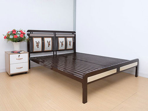 Giường sắt Quận 3