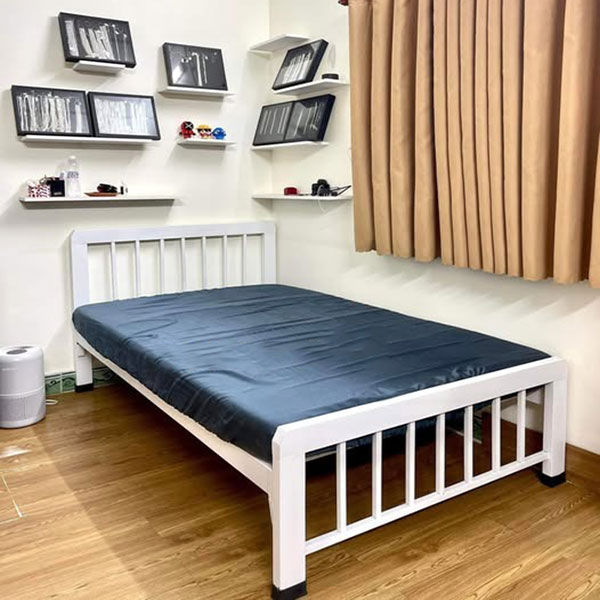 Giường sắt đơn 1m x 2m sơn tĩnh điện màu trắng
