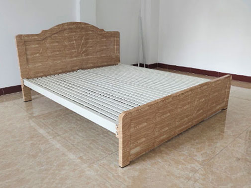 Giường sắt Huyện Bình Chánh